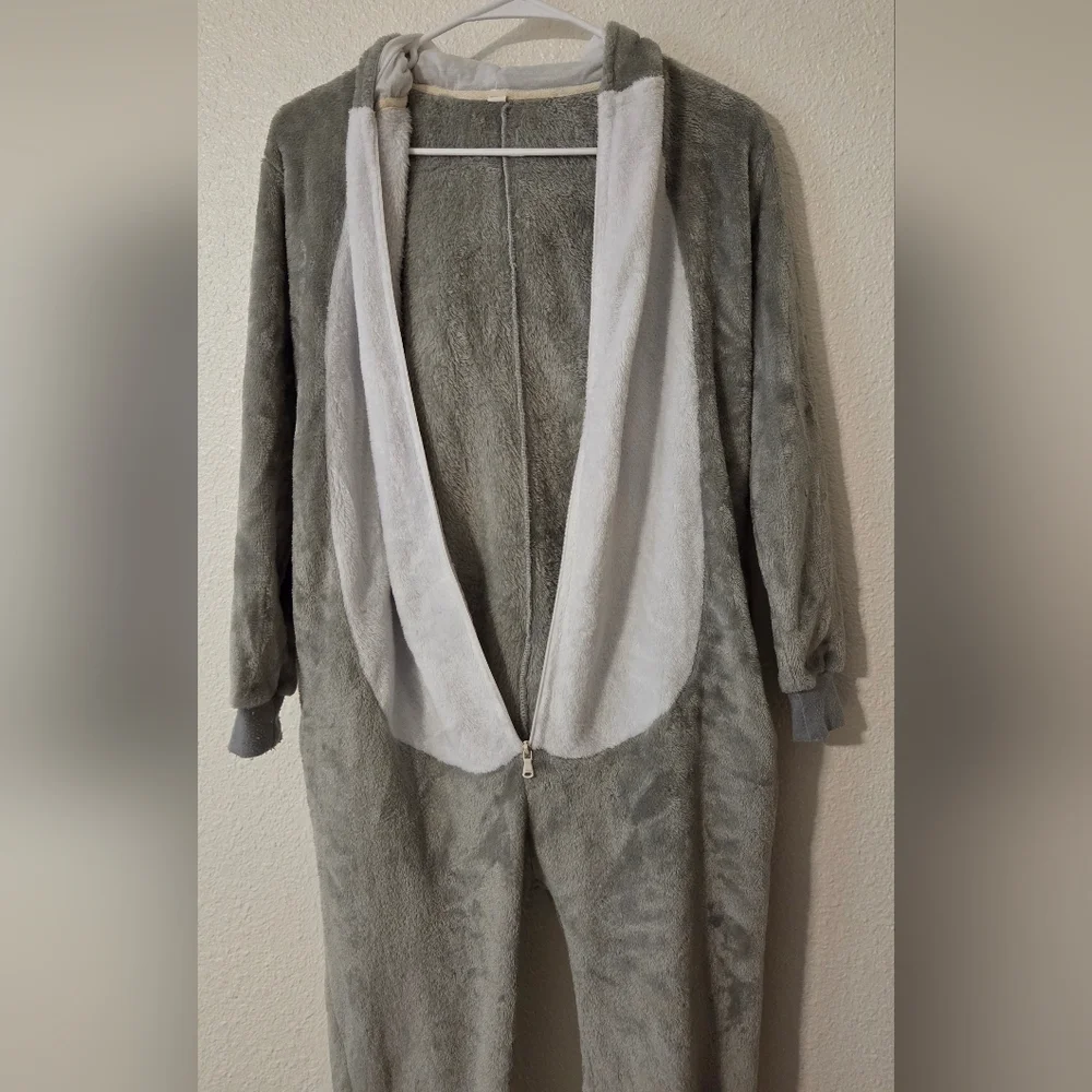 Plush‎ Bunny Rabbit One Piece Easter Spring Kid's Gray Costume Cozy Sleepwear